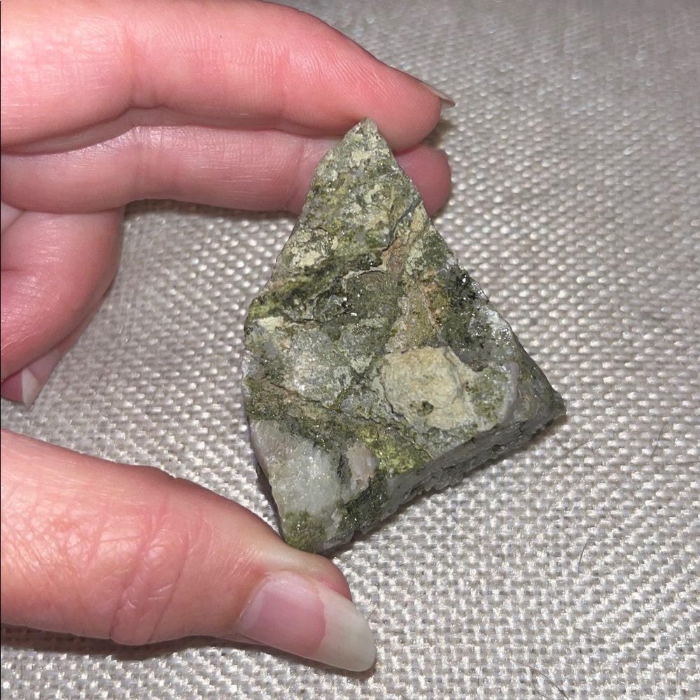 Epidote Specimen - Picture 3 of 5